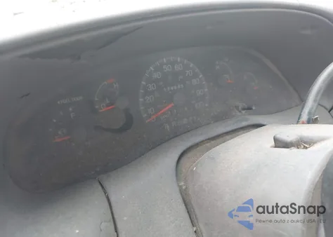 1998 Ford F-150 Standard/Xl/Xlt z USA, uszkodzony, nr VIN 1FTZF1729WNB77600